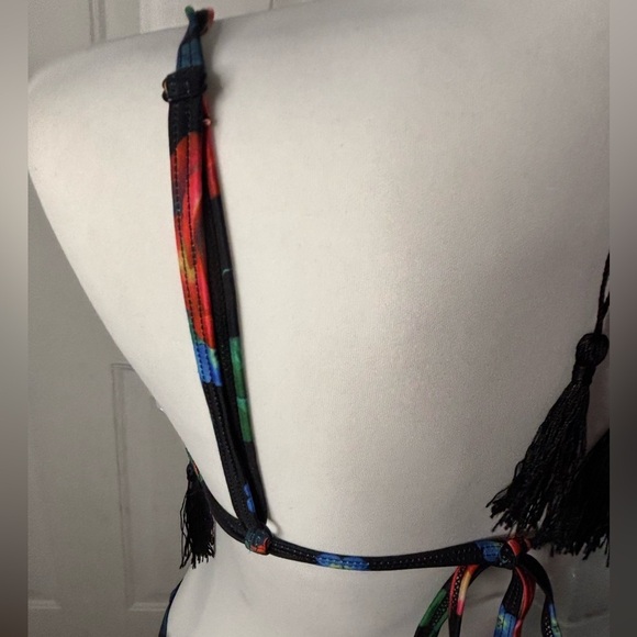 Wolf & Whistle Swim | NWT, flawed triangle bikini sz 6 | floral tapestry 2-piece - Picture 7 of 8